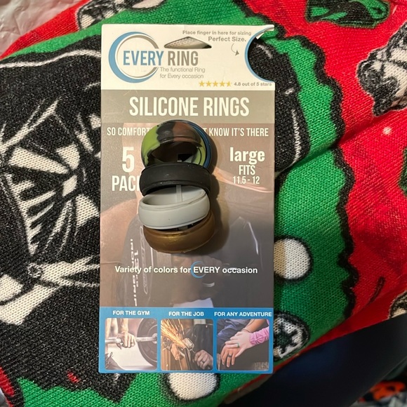 EVERY’RING - Picture 1 of 5